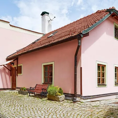 Kristian - House And Garden By Kh * Český Krumlov