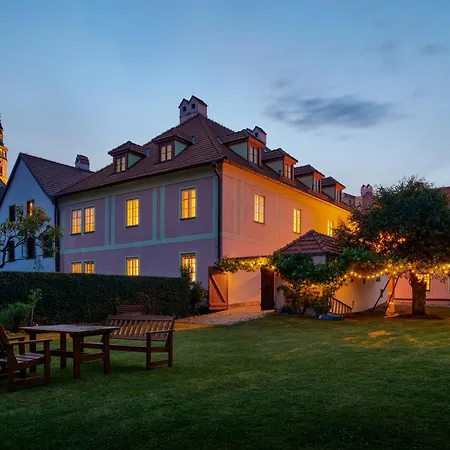 Kristian - House And Garden By Kh * Český Krumlov